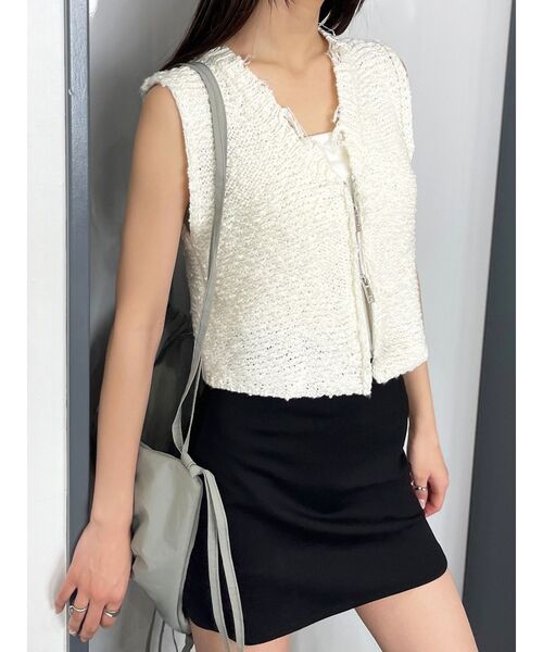 EMODA（エモダ）の「ストレッチカーブミニスカート（スカート・レディース・グレー/ブラック/ブルー・SMALL/MEDIUM）」の12枚目の写真