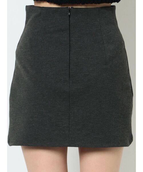EMODA（エモダ）の「ストレッチカーブミニスカート（スカート・レディース・グレー/ブラック/ブルー・SMALL/MEDIUM）」の19枚目の写真