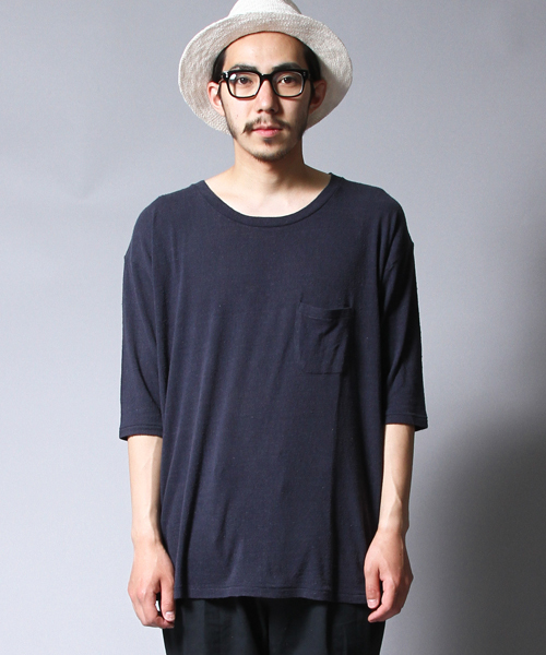 AMERICAN RAG CIE（アメリカンラグシー）の「AMERICAN RAG CIE シルク100%ビックシルエットドレープTシャツ（Tシャツ/カットソー・メンズ・ネイビー/オフホワイト/ブラック・1/2/3）」の11枚目の写真