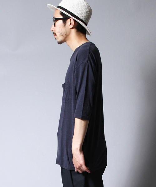 AMERICAN RAG CIE（アメリカンラグシー）の「AMERICAN RAG CIE シルク100%ビックシルエットドレープTシャツ（Tシャツ/カットソー・メンズ・ネイビー/オフホワイト/ブラック・1/2/3）」の7枚目の写真