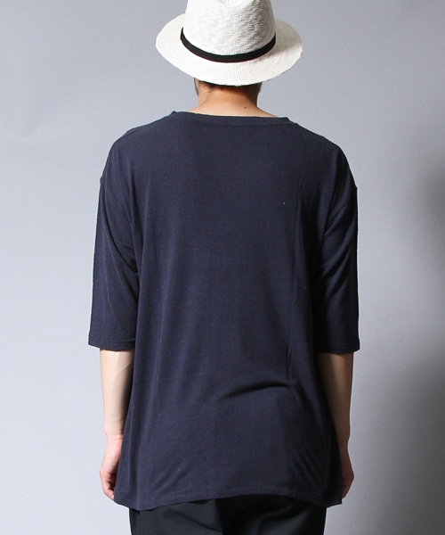 AMERICAN RAG CIE（アメリカンラグシー）の「AMERICAN RAG CIE シルク100%ビックシルエットドレープTシャツ（Tシャツ/カットソー・メンズ・ネイビー/オフホワイト/ブラック・1/2/3）」の8枚目の写真