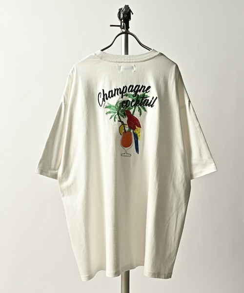 ATELANE（アテレーン）の「ATELANE/OE天竺　刺繍入りルーズシルエットTシャツ（Tシャツ/カットソー・メンズ・テラコッタ/ホワイト系/ホワイト系1/ホワイト系2/ホワイト系3/ブラック系/ブラック系1/ブラック系2/ブラック系3/イエロー系/ブルー/ミント・MEDIUM/LARGE/X-LARGE）」の5枚目の写真