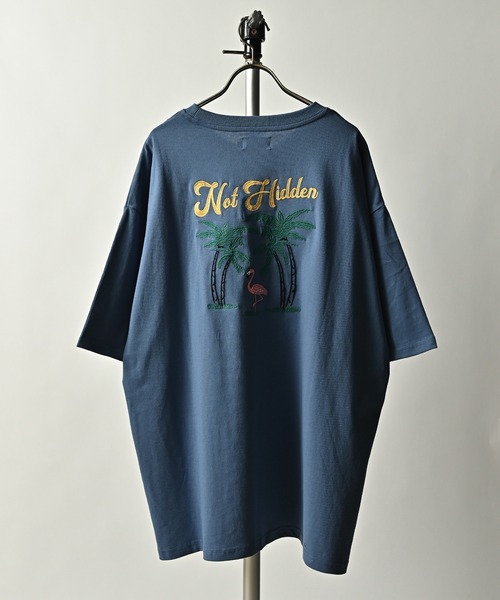 ATELANE（アテレーン）の「ATELANE/OE天竺　刺繍入りルーズシルエットTシャツ（Tシャツ/カットソー・メンズ・テラコッタ/ホワイト系/ホワイト系1/ホワイト系2/ホワイト系3/ブラック系/ブラック系1/ブラック系2/ブラック系3/イエロー系/ブルー/ミント・MEDIUM/LARGE/X-LARGE）」の11枚目の写真
