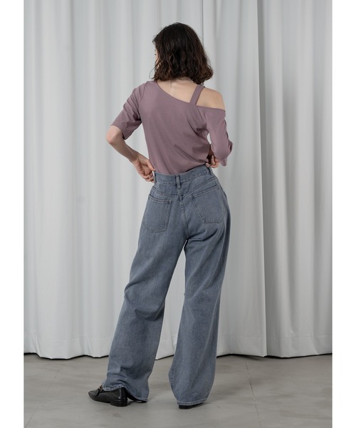 Adoon plain(アドーンプレーン)の「ワンショルリブトップス(Tシャツ/カットソー・レディース・ホワイト/ライトパープル/ブラック/サックスブルー・FREE)」の13枚目の写真