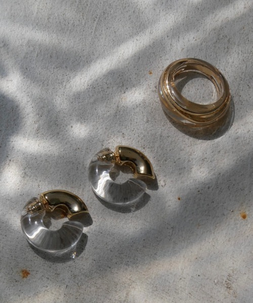 TRUNC（トランクエイティーエイト）の「Gold Line Clear Ring（リング・レディース・ゴールド・FREE）」の7枚目の写真