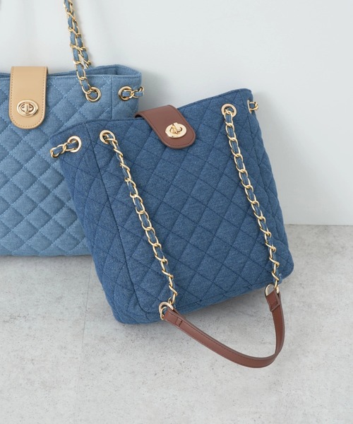 earth music&ecology(アースミュージックアンドエコロジー)の「デニムキルティングチェーンバッグ(エコバッグ/サブバッグ・レディース・ライトブルー/ダークブルー・FREE)」の1枚目の写真