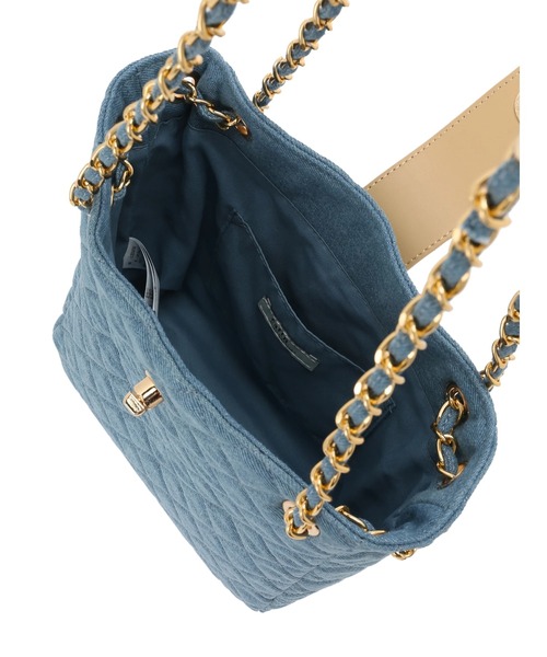 earth music&ecology(アースミュージックアンドエコロジー)の「デニムキルティングチェーンバッグ(エコバッグ/サブバッグ・レディース・ライトブルー/ダークブルー・FREE)」の19枚目の写真