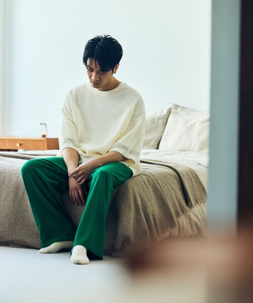 HINSON（ヒンソン）の「HINSON/ヒンソン メッシュ クルーネック リラックスフィット半袖ニット/ユニセックス（Tシャツ/カットソー・メンズ・オリーブ/ブラック/オフホワイト・LARGE/MEDIUM）」の11枚目の写真