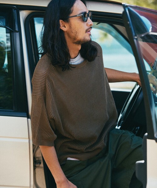 HINSON（ヒンソン）の「HINSON/ヒンソン メッシュ クルーネック リラックスフィット半袖ニット/ユニセックス（Tシャツ/カットソー・メンズ・オリーブ/ブラック/オフホワイト・LARGE/MEDIUM）」の21枚目の写真