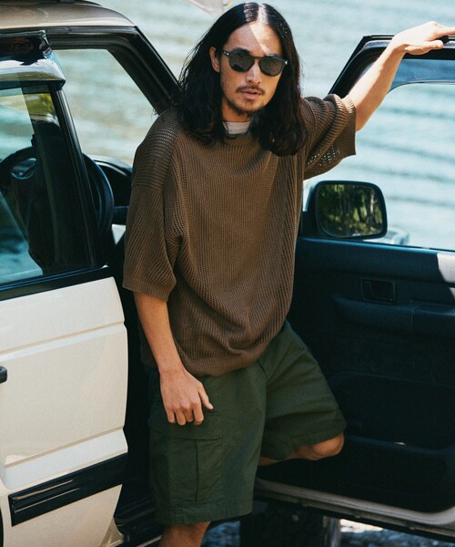 HINSON（ヒンソン）の「HINSON/ヒンソン メッシュ クルーネック リラックスフィット半袖ニット/ユニセックス（Tシャツ/カットソー・メンズ・オリーブ/ブラック/オフホワイト・LARGE/MEDIUM）」の19枚目の写真