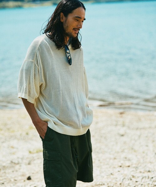 HINSON（ヒンソン）の「HINSON/ヒンソン メッシュ クルーネック リラックスフィット半袖ニット/ユニセックス（Tシャツ/カットソー・メンズ・オリーブ/ブラック/オフホワイト・LARGE/MEDIUM）」の15枚目の写真