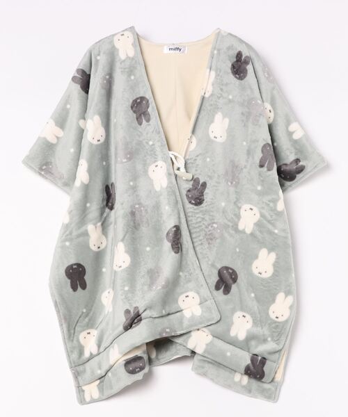Miffy（ ミッフィー）の「【完売】《Miffy》ミッフィー フリース ポンチョ（ガウン/バスローブ・レディース・グリーン/ピンク・FREE）」の2枚目の写真