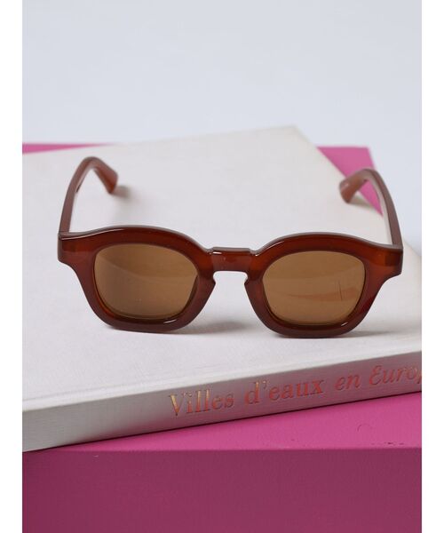 GYDA(ジェイダ)の「volume frameサングラス(サングラス・レディース・ブラック/ブラウン・FREE)」の1枚目の写真