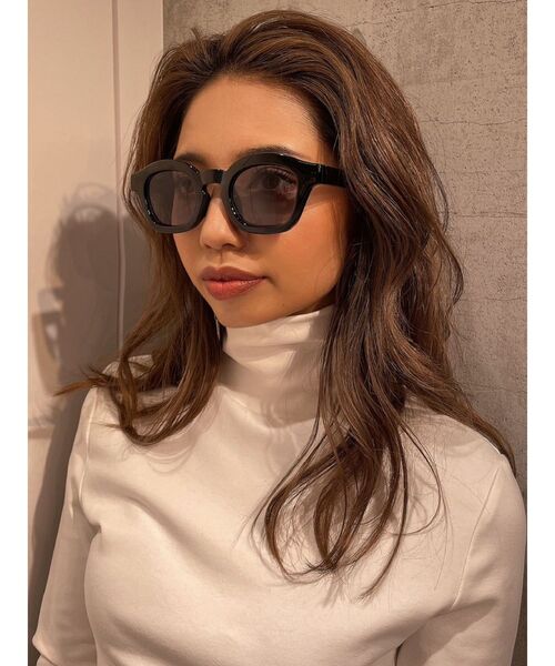 GYDA(ジェイダ)の「volume frameサングラス(サングラス・レディース・ブラック/ブラウン・FREE)」の4枚目の写真