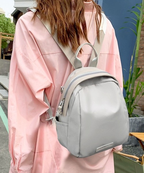 セール】【2WAY/3WAY】【軽量/防水】たまご型がかわいい♪ナイロン