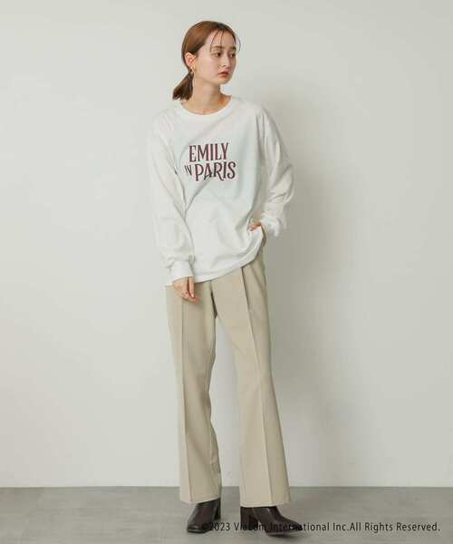 SENSE OF PLACE by URBAN RESEARCH(センスオブプレイスバイアーバンリサーチ)の「Emily in Paris グラフィックロングTシャツ(Tシャツ/カットソー・レディース・その他3/その他1/その他2・ONE)」の13枚目の写真