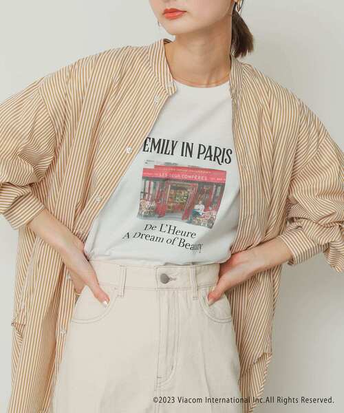 SENSE OF PLACE by URBAN RESEARCH(センスオブプレイスバイアーバンリサーチ)の「Emily in Paris グラフィックロングTシャツ(Tシャツ/カットソー・レディース・その他3/その他1/その他2・ONE)」の14枚目の写真