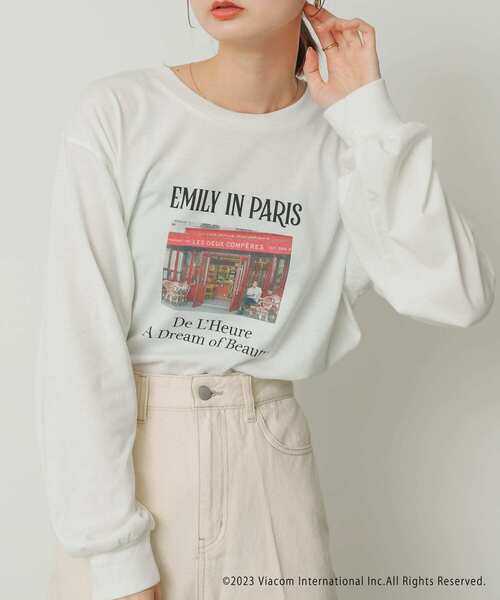 SENSE OF PLACE by URBAN RESEARCH(センスオブプレイスバイアーバンリサーチ)の「Emily in Paris グラフィックロングTシャツ(Tシャツ/カットソー・レディース・その他3/その他1/その他2・ONE)」の17枚目の写真
