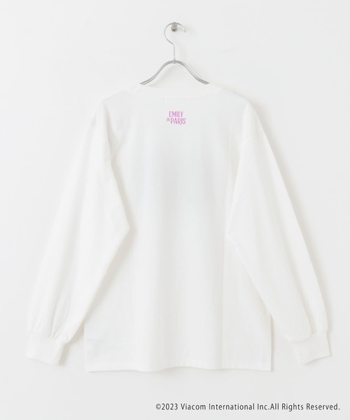 SENSE OF PLACE by URBAN RESEARCH(センスオブプレイスバイアーバンリサーチ)の「Emily in Paris グラフィックロングTシャツ(Tシャツ/カットソー・レディース・その他3/その他1/その他2・ONE)」の22枚目の写真