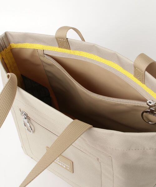 LACOSTE(ラコステ)の「【LACOSTE】ネオデイ ミニトートバッグ(トートバッグ・メンズ・レッド/ブラック/ベージュ・FREE)」の6枚目の写真
