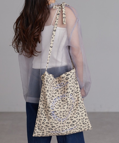 CIAOPANIC TYPY(チャオパニックティピー)の「マルチウェイアソートサークル柄BAG(トートバッグ・レディース・ピンク/チャコールグレー/ホワイト/ベージュ・ONE SIZE)」の4枚目の写真