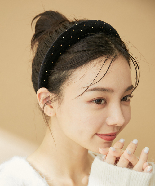 VIS（ビス）の「ベロアビジュードットカチューシャ（カチューシャ・レディース・シルバー/ゴールド・FREE）」の2枚目の写真