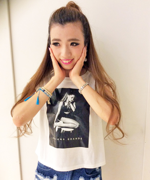 VENCEEXCHANGE(ヴァンスエクスチェンジ)の「アリアナ・グランデフォトラバーTシャツ(Tシャツ/カットソー・レディース・ホワイト・MEDIUM)」の8枚目の写真