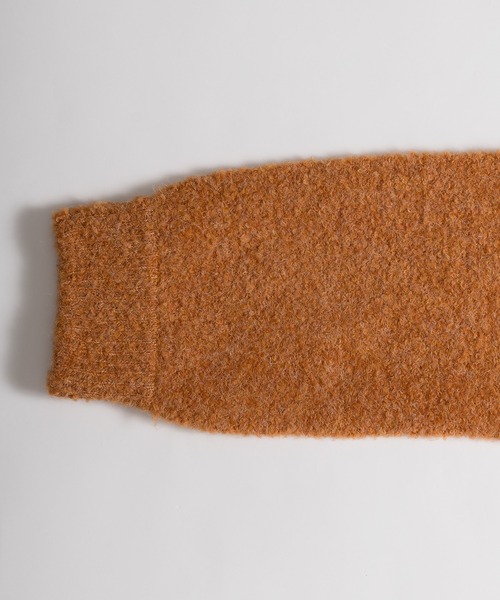 MUHET(ミュエータ)の「ハーフジップブークレニット(ニット/セーター・レディース・グリーン/ネイビー/オレンジ/ブラウン・X-LARGE/MEDIUM)」の12枚目の写真