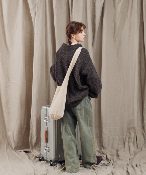 MUHET(ミュエータ)の「ハーフジップブークレニット(ニット/セーター・レディース・グリーン/ネイビー/オレンジ/ブラウン・X-LARGE/MEDIUM)」の18枚目の写真