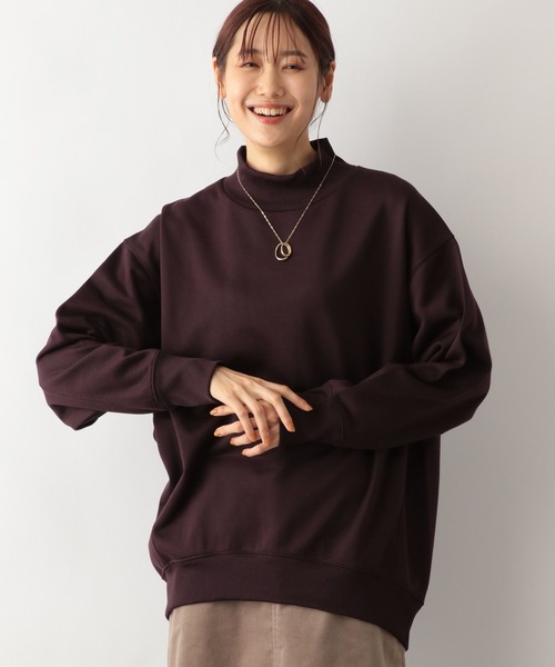 GLOBAL WORK（グローバルワーク）の「お手入れらくらくスタンドネックプルオーバー/906288（Tシャツ/カットソー・レディース・アイボリー/バーガンディー/ブラック/ベージュ・MEDIUM/LARGE）」の4枚目の写真