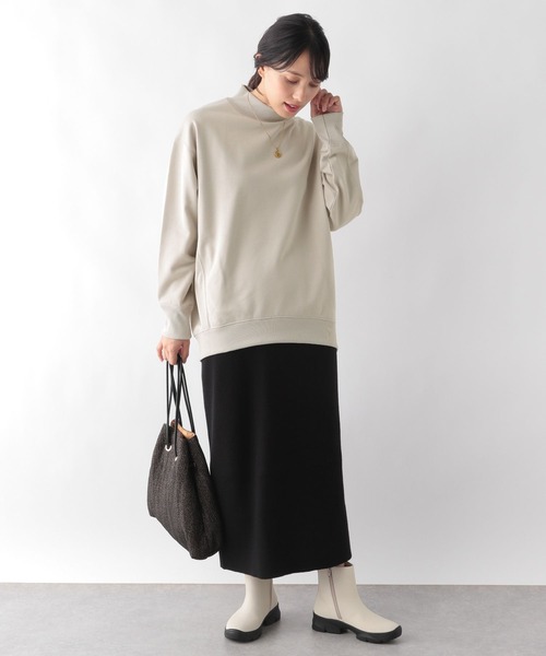 GLOBAL WORK（グローバルワーク）の「お手入れらくらくスタンドネックプルオーバー/906288（Tシャツ/カットソー・レディース・アイボリー/バーガンディー/ブラック/ベージュ・MEDIUM/LARGE）」の15枚目の写真