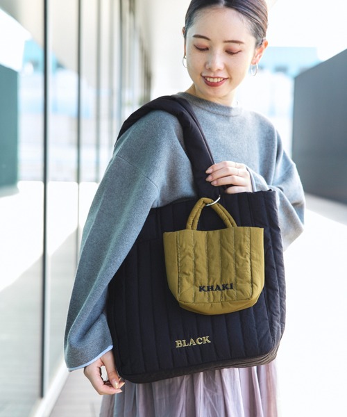 BEAMS HEART(ビームスハート)の「2セット カラー刺繍 バッグ(A4サイズ収納可能)(トートバッグ・レディース・オリーブ/ナチュラル/ブラック/ホワイト系その他5/グリーン系その他5/オフホワイト/グリーン・ONE SIZE)」の12枚目の写真