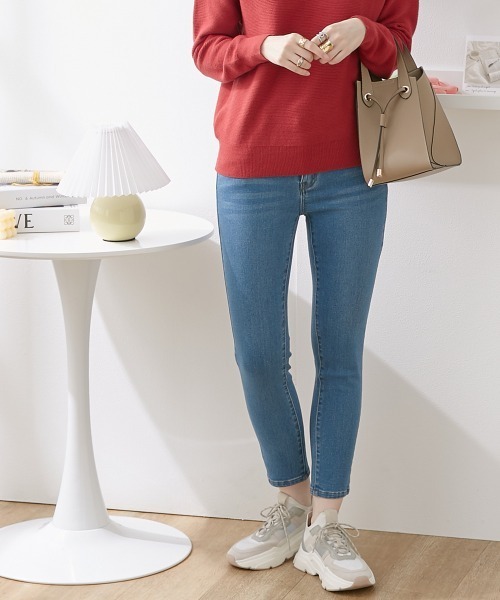 nissen(ニッセン)の「裏起毛スキニーデニムパンツ(股下75cm)(デニムパンツ・レディース・ネイビー系/ワンウォッシュ/ブラック系・S/M/L/LL)」の3枚目の写真