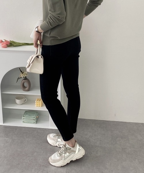 nissen(ニッセン)の「裏起毛スキニーデニムパンツ(股下75cm)(デニムパンツ・レディース・ネイビー系/ワンウォッシュ/ブラック系・S/M/L/LL)」の19枚目の写真