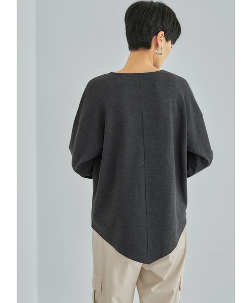 STYLE DELI(スタイルデリ)の「アシンメトリー長袖Tシャツ(Tシャツ/カットソー・レディース・カーキ/ホワイト/スミクロ・FREE)」の7枚目の写真