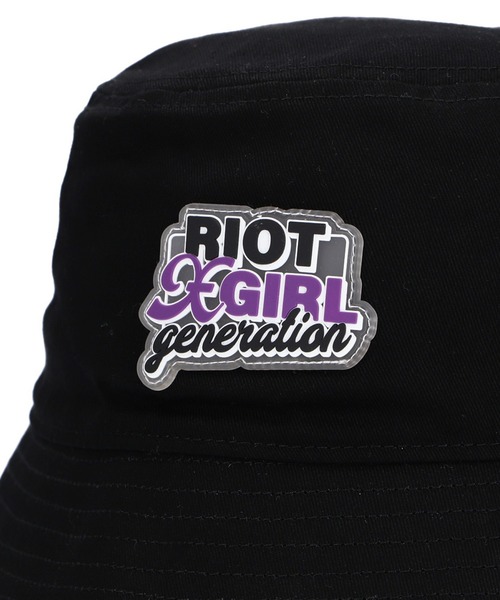 X-girl（エックスガール）の「DOUBLE LOGO BUCKET HAT（ハット・レディース・ブラック/ベージュ/ピンク・ONE SIZE）」の6枚目の写真