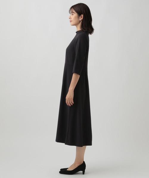 Elura(エルーラ)の「セレモニー&お悔やみフレアワンピース(ワンピース・レディース・ブラック・MEDIUM/LARGE)」の14枚目の写真