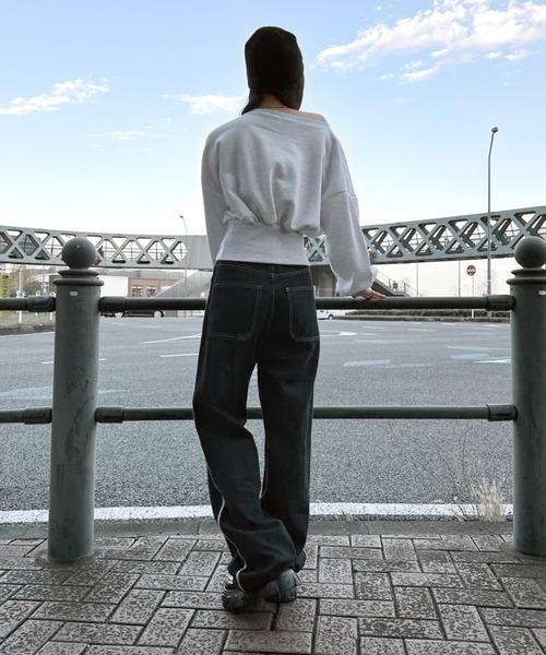 LVEU.（ラブユ.）の「【LVEU.】バイカラーステッチデニム / ボトムス パンツ デニム ステッチ 切替え バイカラー モノトーン カジュアル ブラック ホワイト（デニムパンツ・レディース・ホワイト/ブラック・FREE）」の4枚目の写真