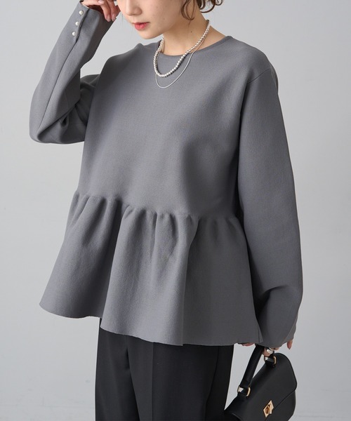 PUAL CE CIN（ピュアルセシン）の「【Du noir】スポンディッシュペプラムパールプルオーバー（ニット/セーター・レディース・グレー/ブラック/アイボリー・FREE）」の17枚目の写真