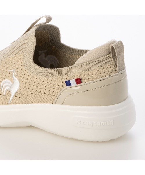 le coq sportif(ルコックスポルティフ)の「スリッポンスニーカー(ラローヌFKII)(スリッポン・レディース・ホワイト/ネイビー/ベージュ/ブラック・24.5cm/24cm/23.5cm/23cm/22.5cm)」の20枚目の写真