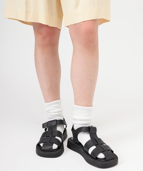 AP STUDIO（エーピーストゥディオ）の「【VINILO/ヴィニーロ】グルカサンダル（サンダル・レディース・ベージュ/ブラック・36/39/38/37）」の4枚目の写真