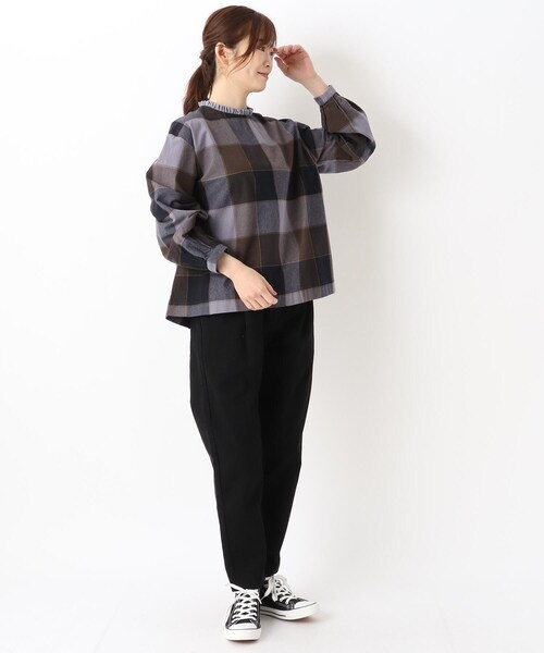 one'sterrace(ワンズテラス)の「起毛ブロックチェック シャツ(シャツ/ブラウス・レディース・ブラック系8/グレー系その他7/キャメル・02)」の17枚目の写真