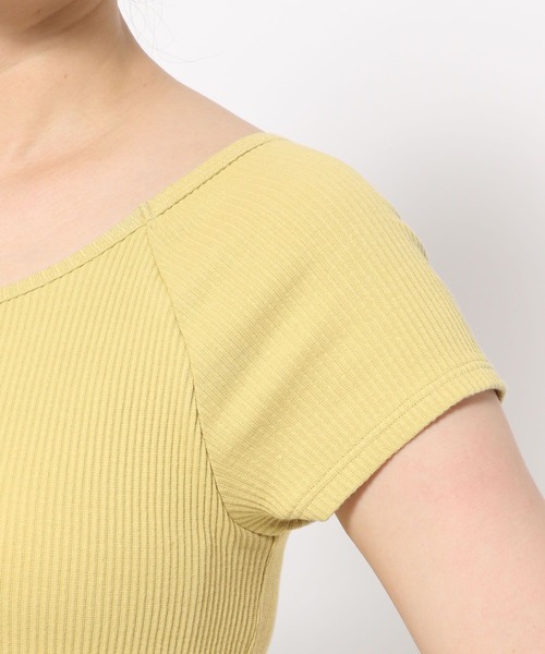 bijorie（ビジュリィ）の「【bijorie】カップ付きバックオープンTシャツ／NEW BASIC 24SS（インナーウェア/肌着・レディース・グリーン系/ブラック系/マスタード/ブラック/オフホワイト・MEDIUM/LARGE/LG）」の16枚目の写真