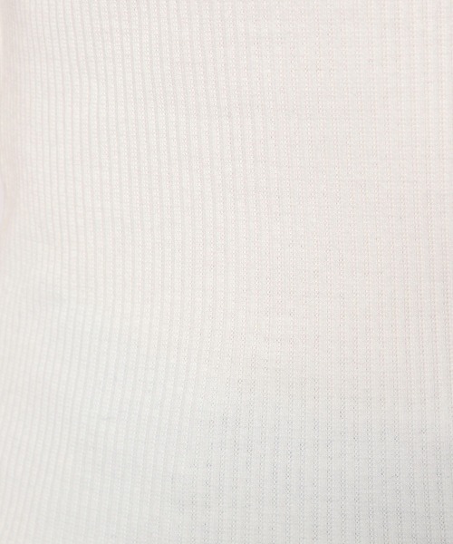 bijorie（ビジュリィ）の「【bijorie】カップ付きバックオープンTシャツ／NEW BASIC 24SS（インナーウェア/肌着・レディース・グリーン系/ブラック系/マスタード/ブラック/オフホワイト・MEDIUM/LARGE/LG）」の13枚目の写真