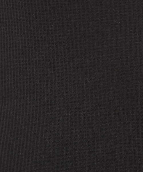 bijorie（ビジュリィ）の「【bijorie】カップ付きバックオープンTシャツ／NEW BASIC 24SS（インナーウェア/肌着・レディース・グリーン系/ブラック系/マスタード/ブラック/オフホワイト・MEDIUM/LARGE/LG）」の9枚目の写真