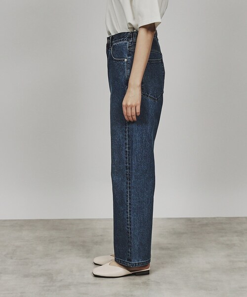 tk.TAKEO KIKUCHI（ティーケータケオキクチ）の「◆ルーズテーパードデニムパンツ（デニムパンツ・レディース・ブルー/ブラック/ブラック系/ブルー系・66）」の7枚目の写真