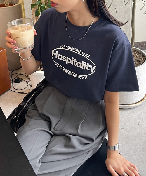 Chillfar(チルファー)の「アソートプリント半袖Tシャツ(Tシャツ/カットソー・レディース・ブルー/杢グレー/ネイビー系/アイボリー系/グレー系/ホワイト系/ホワイト/ネイビー系1/ブラウン/オートミール/ネイビー/イエロー/ブルー系/イエロー系・FREE)」の10枚目の写真