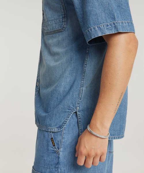 G-STAR（ジースター）の「SLANTED DOUBLE POCKET REGULAR SHIRT/デニムシャツ（シャツ/ブラウス・メンズ・ライトインディゴブルー・X-SMALL/X-LARGE/SMALL/MEDIUM/LARGE）」の5枚目の写真
