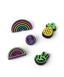 ALAND（エーランド）の「CROCS／ライト5Pジビッツ 2121635（シューズアクセサリー）」