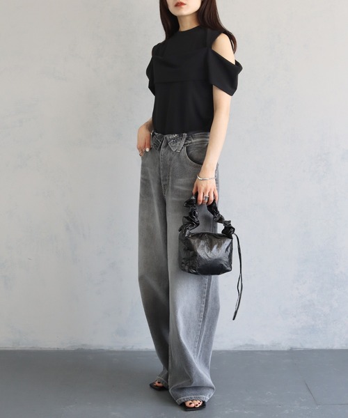 cheriella（シェリエラ）の「【cheriella】ギャザリングハンドバッグ GATHERING HANDBAG（ハンドバッグ・レディース・シルバー/ブラック・ONESIZE）」の16枚目の写真